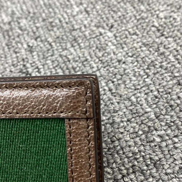 100% Authentic Gucci Leather Card Holder - Picture 10 of 12